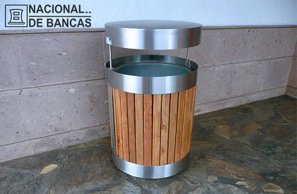 Mobiliario Urbano Nacional de Bancas Botes de Basura